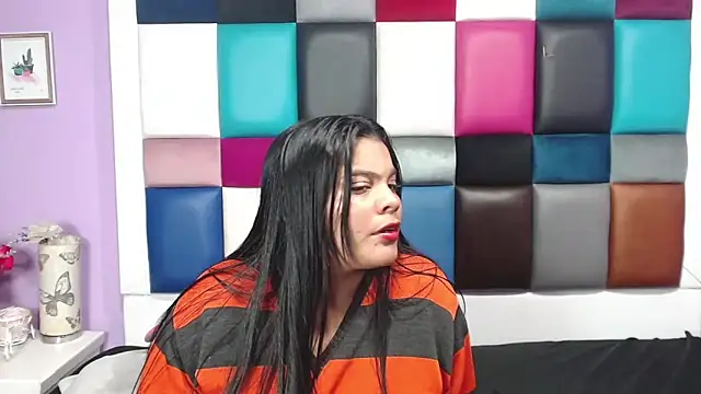 Sam-Evans-hot online show from 01.25.25