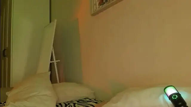 agelandreww online show from 12.21.25