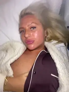 Arabellalee23 online show from 11.26.25