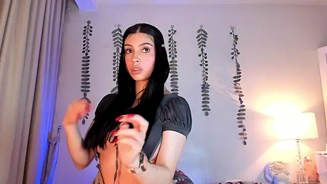 halseycox    online show from 03.22.25