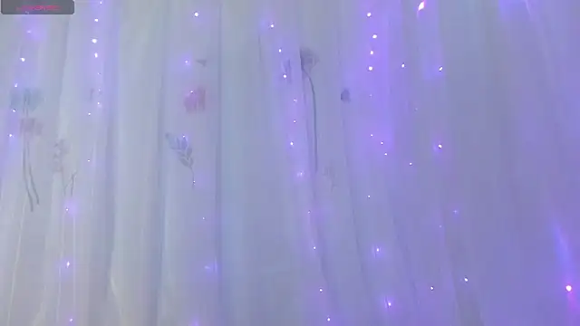 Snapshot of elizabeth_7even01 chatting on 10.06.25 elizabeth 7even01 online show from 10.06.25