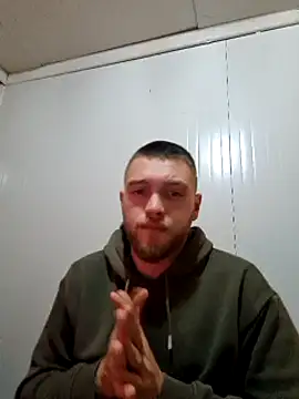 Snapshot of Franso13 chatting on 12.21.24 Franso13 online show from 12.21.24