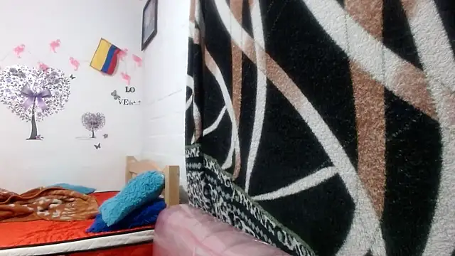 Snapshot of maria_and_angel chatting on 12.23.24 maria and angel online show from 12.23.24