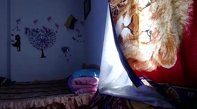 Snapshot of maria_and_angel chatting on 01.19.25 maria and angel online show from 01.19.25