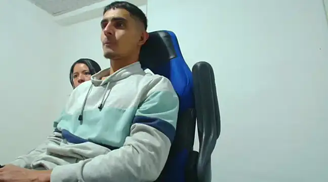 Snapshot of maria_and_angel chatting on 02.04.25 maria and angel online show from 02.04.25