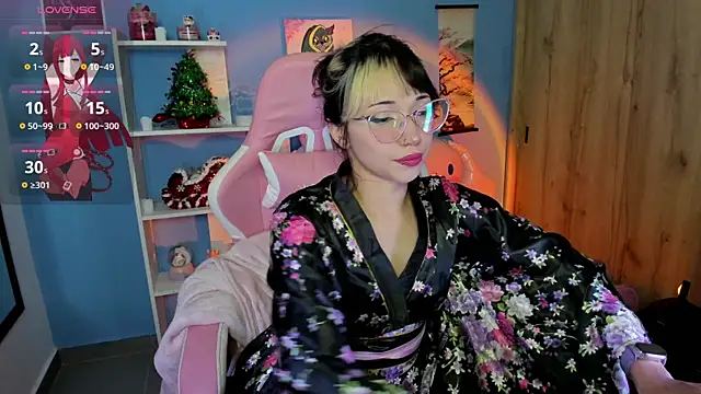 Artic love online show from 01.12.25