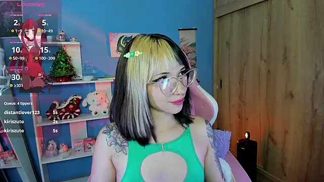 Artic love online show from 03.19.25