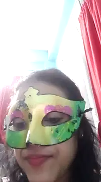 Snapshot of LOVERIAKOL chatting on 12.29.24 LOVERIAKOL online show from 12.29.24