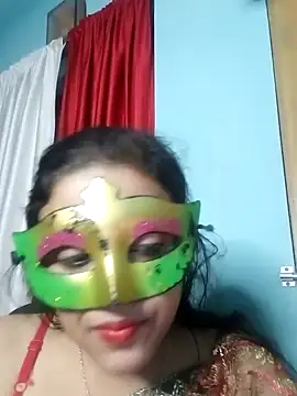 Snapshot of LOVERIAKOL chatting on 01.06.25 LOVERIAKOL online show from 01.06.25