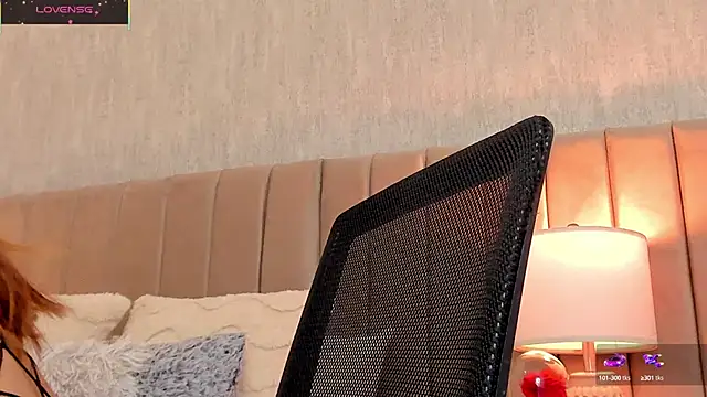 Snapshot of Victoria_romanox chatting on 02.25.25 Victoria romanox online show from 02.25.25