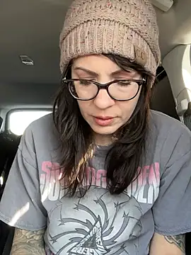 BeautifulMesss online show from 02.08.26