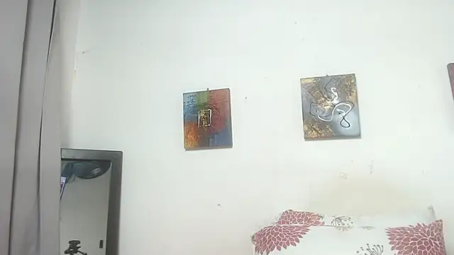 Madeline Woods online show from 01.10.26