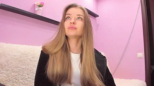 MalloryWest online show from 04.08.26