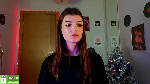 Snapshot of Bunny_ShyGirl chatting on 01.14.25 Bunny ShyGirl online show from 01.14.25