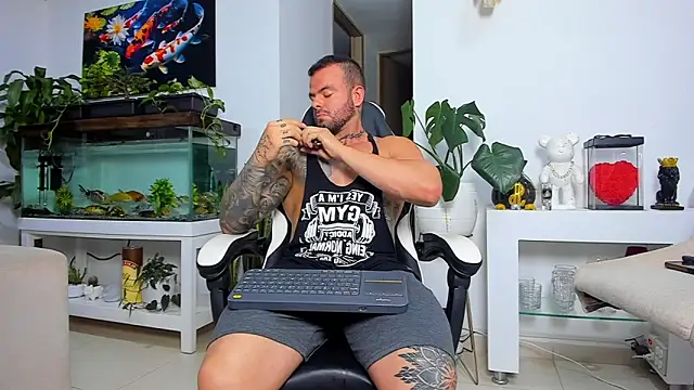 Johnnygrayson1 online show from 11.07.25