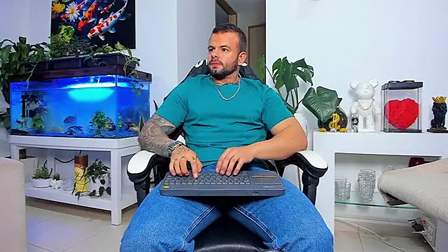 Johnnygrayson1 online show from 11.09.25