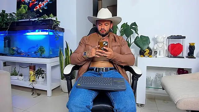 Johnnygrayson1 online show from 11.10.25