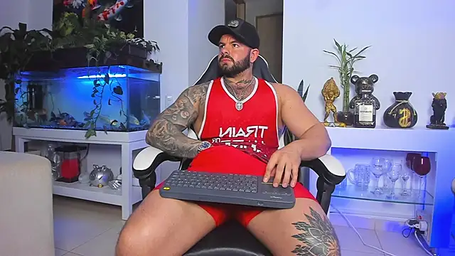 Snapshot of Johnnygrayson1 chatting on 02.04.26 Johnnygrayson1 online show from 02.04.26