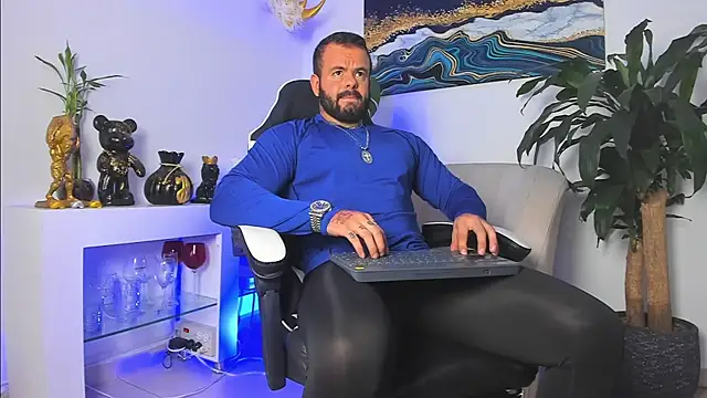 Snapshot of Johnnygrayson1 chatting on 02.13.26 Johnnygrayson1 online show from 02.13.26