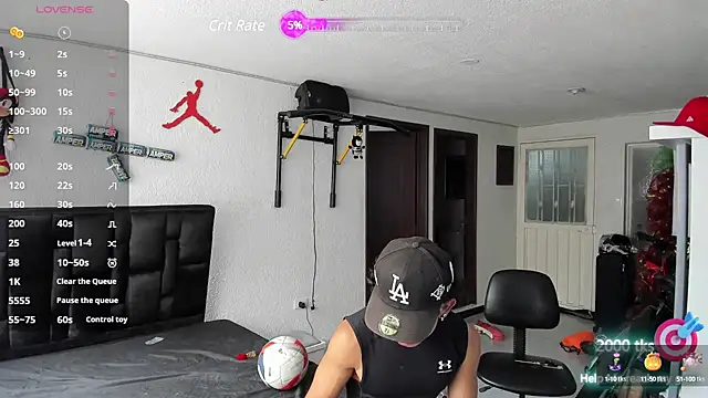 Snapshot of jokergc_2 chatting on 12.18.24 jokergc 2 online show from 12.18.24