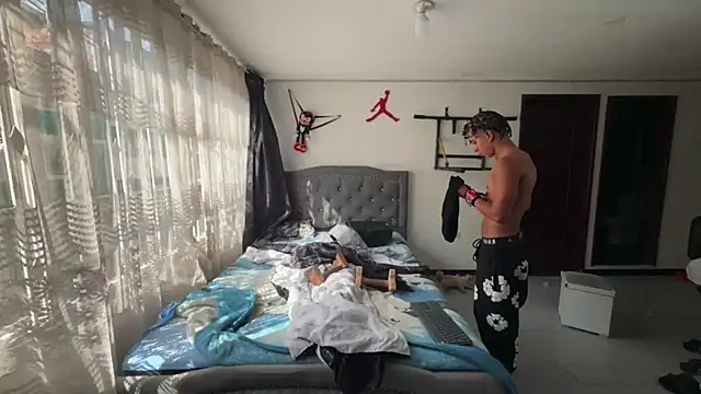 Snapshot of jokergc_2 chatting on 03.08.25 jokergc 2 online show from 03.08.25