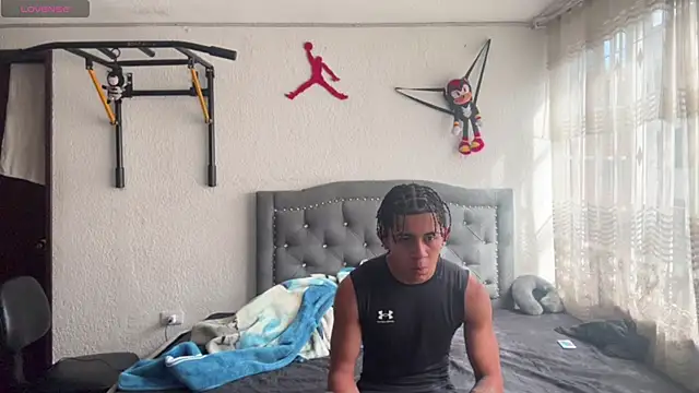 Snapshot of jokergc_2 chatting on 03.16.25 jokergc 2 online show from 03.16.25