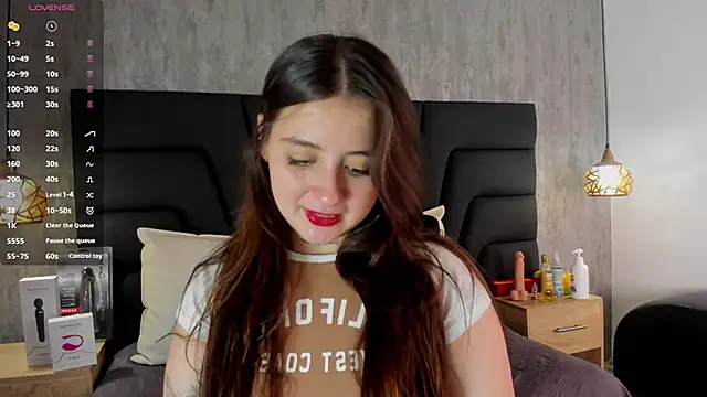 Snapshot of Sabrina_Lennox chatting on 03.14.25 Sabrina Lennox online show from 03.14.25