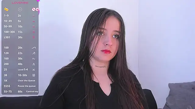 Sabrina Lennox online show from 06.03.26