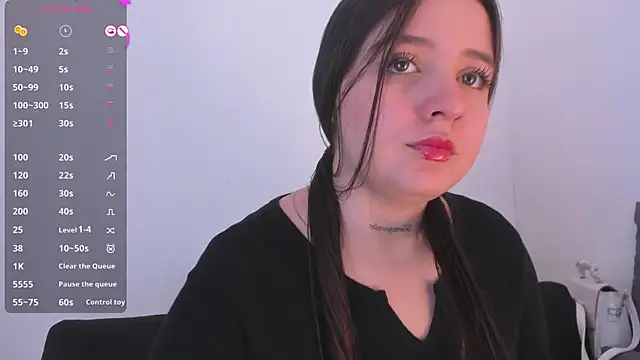 Sabrina Lennox online show from 07.10.26