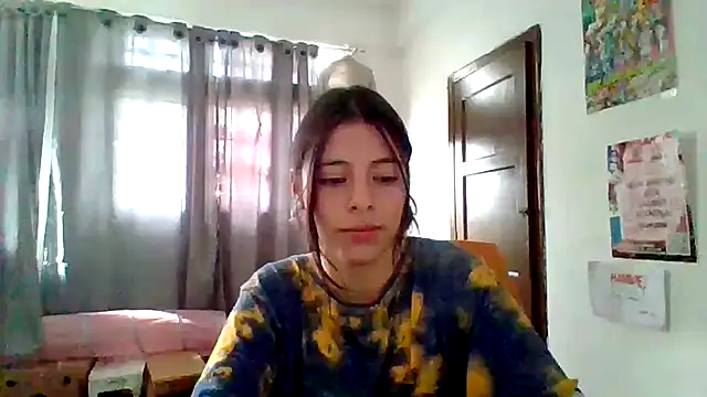 Snapshot of Sasha_Petitte chatting on 02.10.25 Sasha Petitte online show from 02.10.25