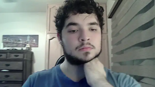 Snapshot of Himbo_fox chatting on 06.15.26 Himbo fox online show from 06.15.26