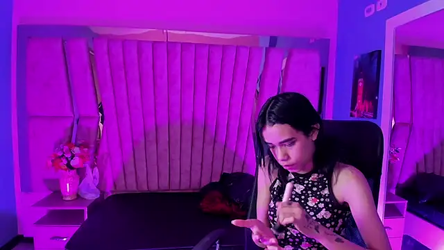 Jasmin Skinny online show from 02.19.25