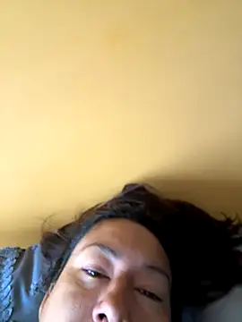 Snapshot of xLadyScarlettx chatting on 10.31.25 xLadyScarlettx online show from 10.31.25