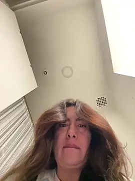 xLadyScarlettx online show from 02.05.26