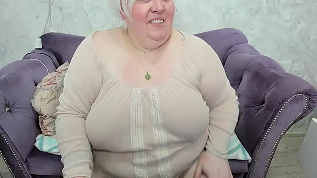 fashiona online show from 02.15.25