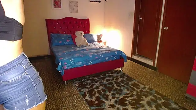 Snapshot of danielle_rose_1 chatting on 02.11.26 danielle rose 1 online show from 02.11.26