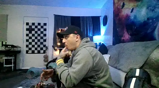 Snapshot of Antoniothedon chatting on 12.11.24 Antoniothedon online show from 12.11.24