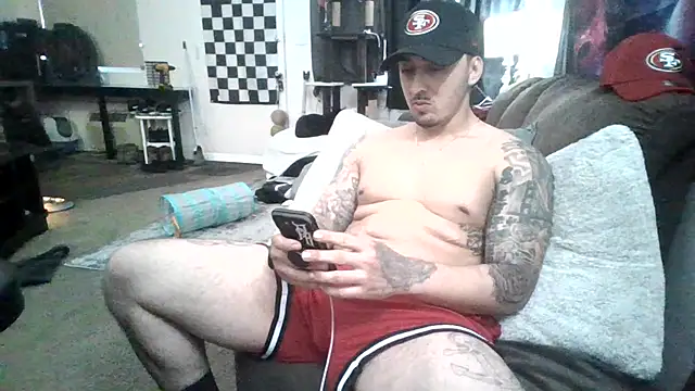 Snapshot of Antoniothedon chatting on 12.19.24 Antoniothedon online show from 12.19.24