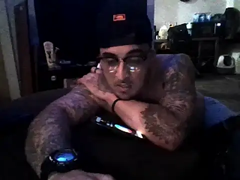 Snapshot of Antoniothedon chatting on 01.26.25 Antoniothedon online show from 01.26.25