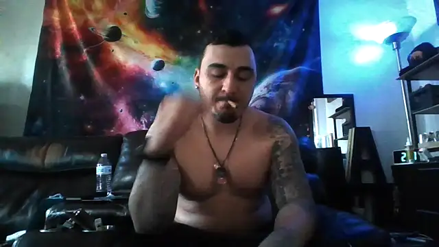 Snapshot of Antoniothedon chatting on 10.21.25 Antoniothedon online show from 10.21.25