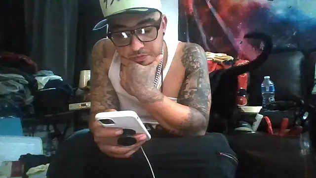 Snapshot of Antoniothedon chatting on 01.13.26 Antoniothedon online show from 01.13.26