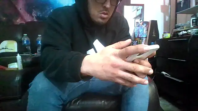 Snapshot of Antoniothedon chatting on 01.14.26 Antoniothedon online show from 01.14.26