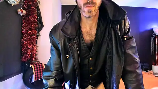 leatherz69 online show from 02.12.25