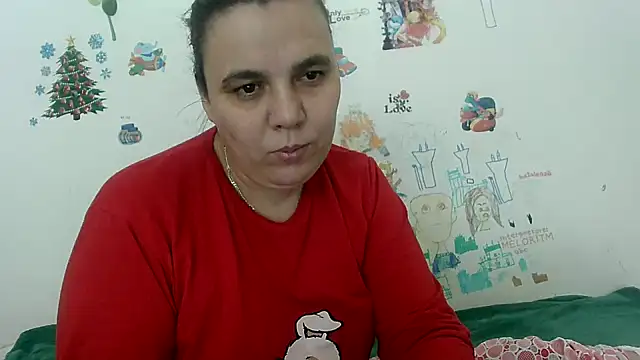 Snapshot of VixenBya chatting on 01.19.25 VixenBya online show from 01.19.25