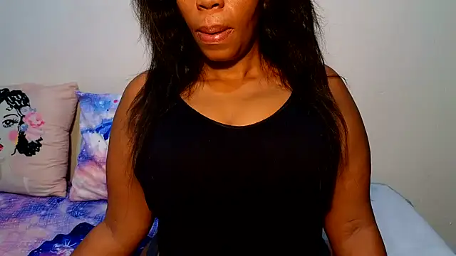 Snapshot of SexyFreaky_ chatting on 02.06.25 SexyFreaky online show from 02.06.25