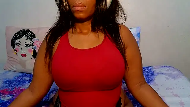 Snapshot of SexyFreaky_ chatting on 02.24.25 SexyFreaky online show from 02.24.25
