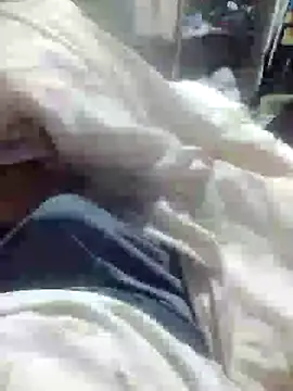 Snapshot of lorraine_alves_ferreira chatting on 10.24.25 lorraine alves ferreira online show from 10.24.25