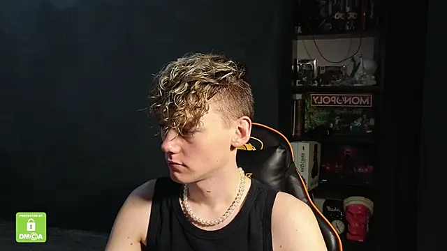 Keytaro online show from 11.27.25