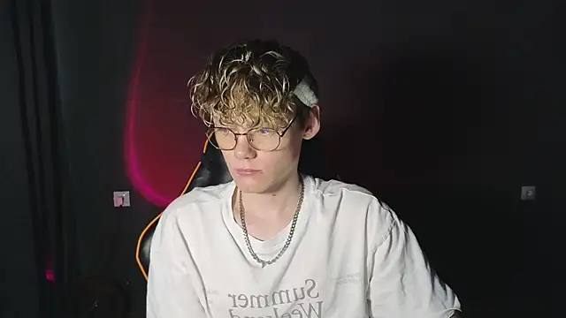 Keytaro online show from 04.19.26