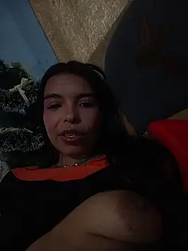 Snapshot of camila-esperanza chatting on 11.27.25 camila-esperanza online show from 11.27.25